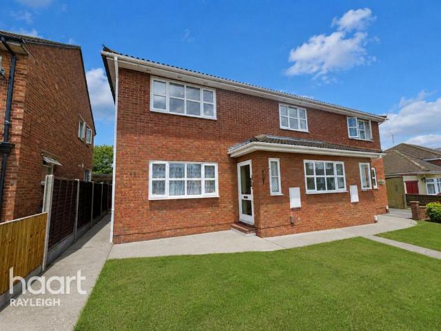 Flat for rent in Alton Barnes, Essex