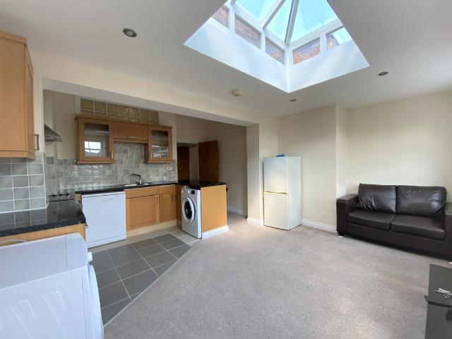 Apartment for rent in Milverton, Green Close