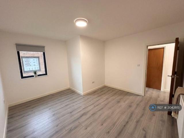 Apartment for rent in West Ealing, Greater London