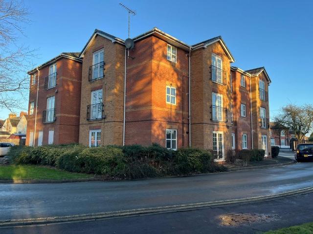 Flat for rent in Horninglow and Eton, Beamhurst