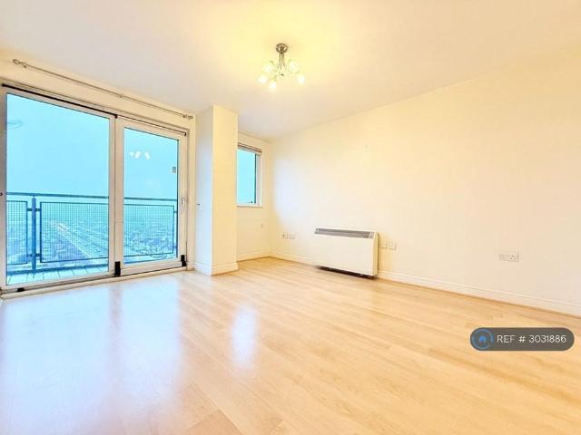Apartment for rent in Gants Hill, Greater London