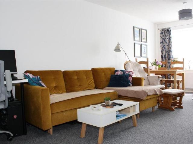 Apartment for rent in Berrick Salome, Oxfordshire