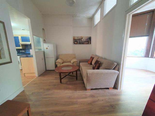 Apartment for rent in Gants Hill, Greater London