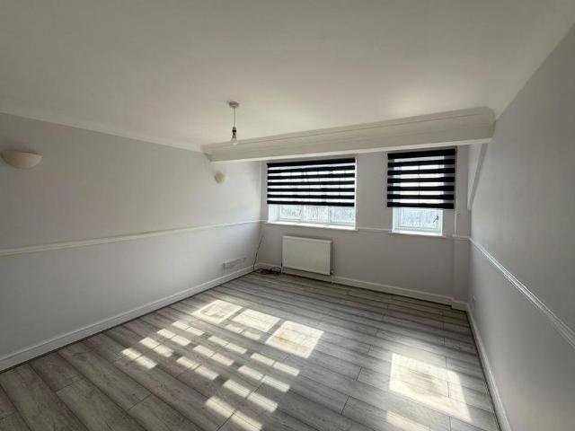 Apartment for rent in Broxbourne, Hertfordshire