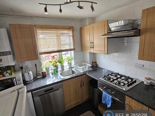 Flat for rent in Lower Edmonton, Edmonton