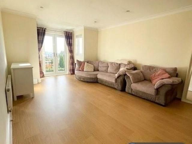 Apartment for rent in Jarvis Brook, Cross In Hand