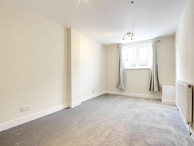 Apartment for rent in Broxbourne, Hertfordshire