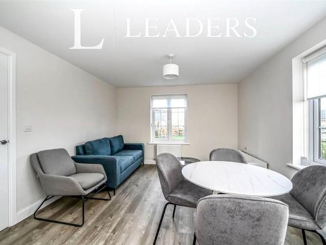 Apartment for rent in Bedford