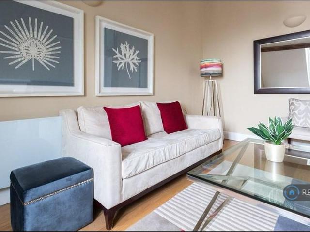 Apartment for rent in London Borough of Camden, Greater London