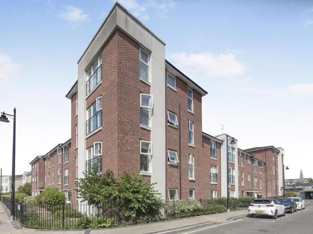 Flat for rent in Old Kent Road, Greater London