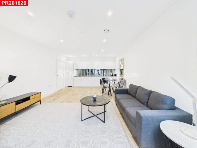 Apartment for rent in Birch Green, Lower Halliford