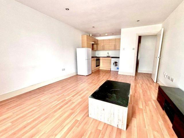 Apartment for rent in Vinters Park, Midway