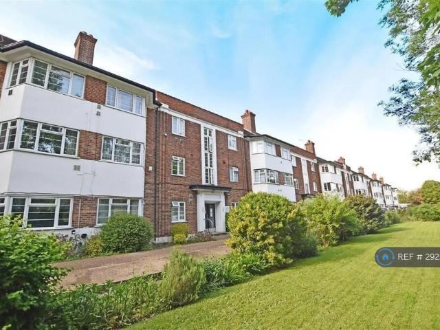 Flat for rent in London Borough of Hounslow, Osterley