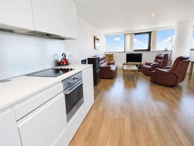 Apartment for rent in Holbeck, West Yorkshire