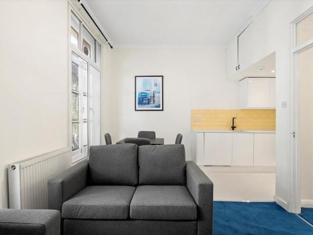 Apartment for rent in Paddington, Greater London