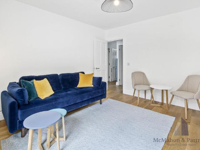 Flat for rent in Elephant and Castle, Isle Of Man