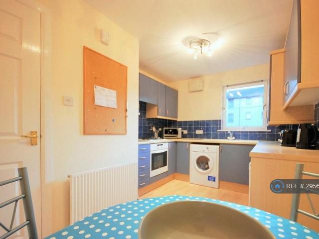 Flat for rent in Sunnybank, Ballindoch