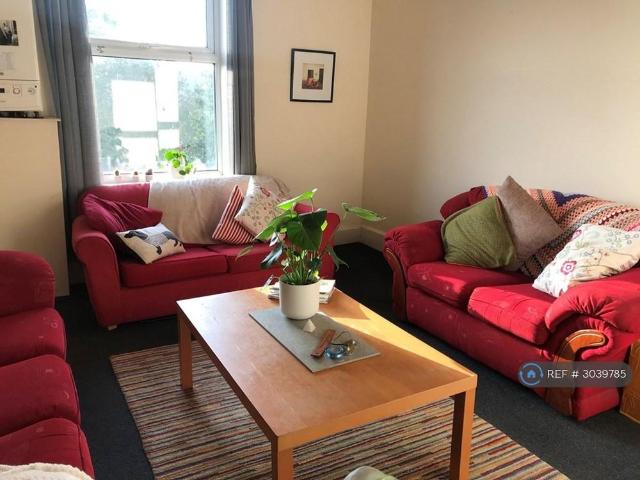 Apartment for rent in Whalley Range, Manchester