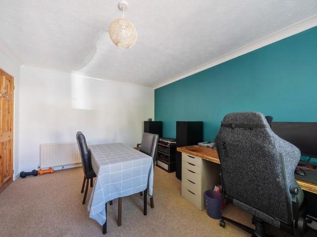 Apartment for rent in Portswood Park, City Of Southampton