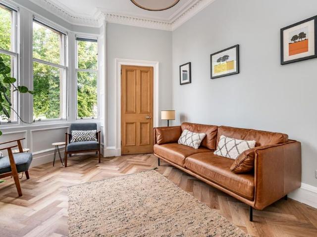 Apartment for rent in Davidson's Mains, Scotland