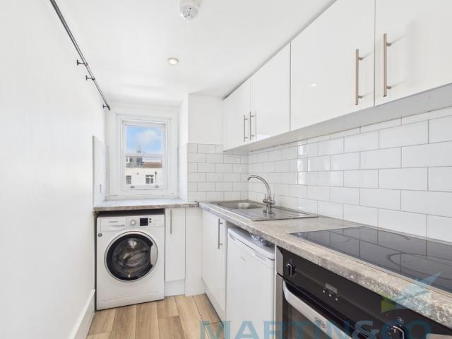 Apartment for rent in Brunswick, Brighton & Hove