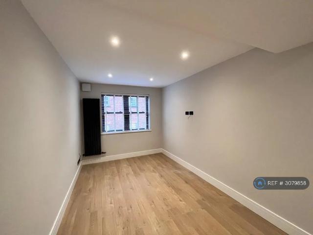 Apartment for rent in Sunnyside, Mid Sussex