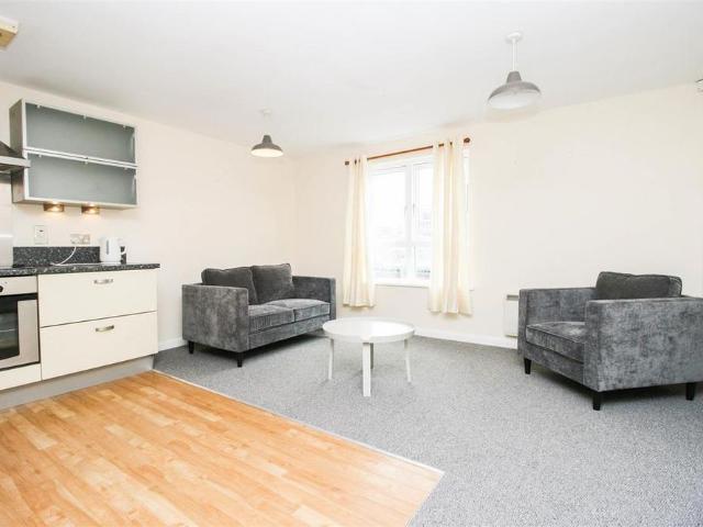 Apartment for rent in Park Central, Birmingham