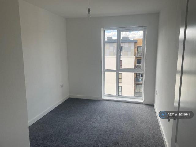 Flat for rent in Belvedere, Greater London