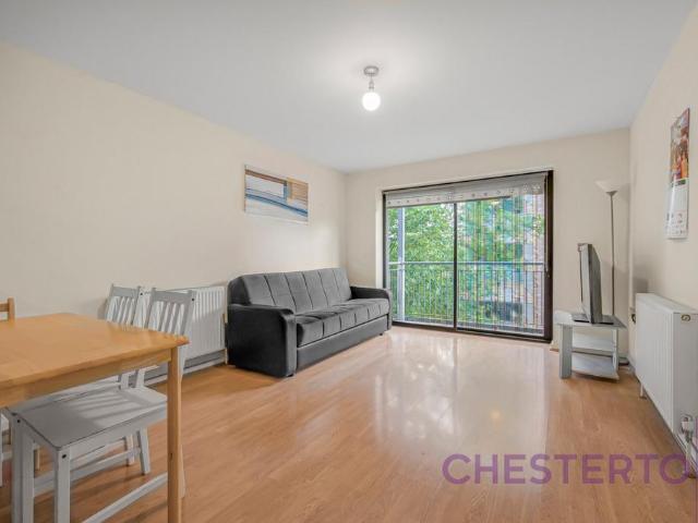 Flat for rent in Blackwall, Greater London