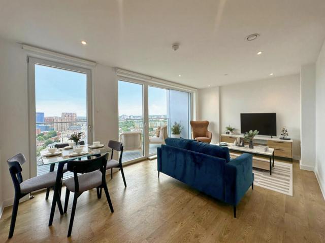 Flat for rent in London Borough of Croydon, Greater London