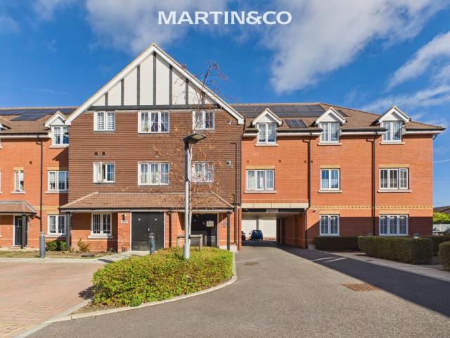 Apartment for rent in Ashford, Spelthorne