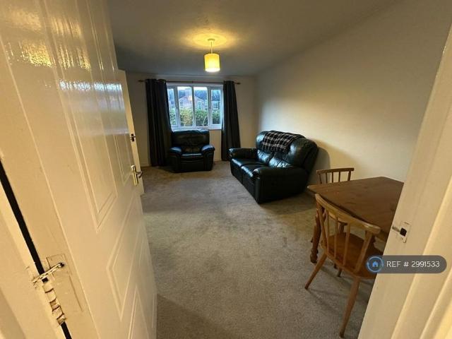 Apartment for rent in Sydenham, Green Close