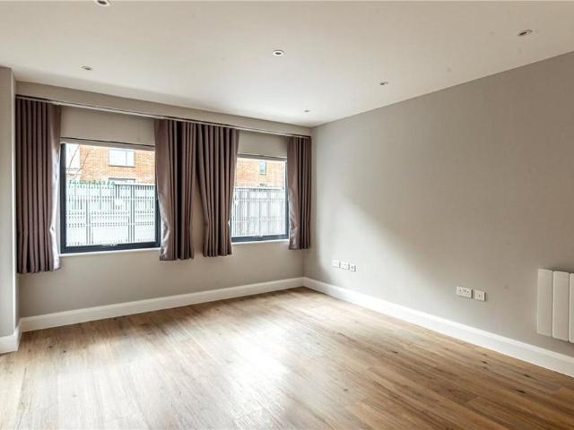 Apartment for rent in Fretherne, Hertfordshire