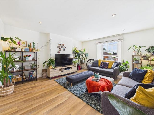 Flat for rent in Alderminster, Warwickshire