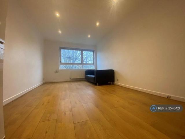 Apartment for rent in Wandsworth, East Hill