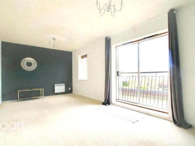 Apartment for rent in Grays, Essex