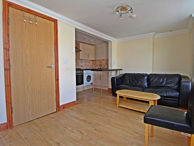 Apartment for rent in Plasnewydd, Cardiff