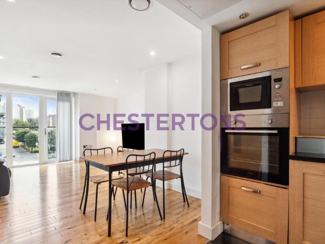 Flat for rent in Charlton Riverside, Greater London