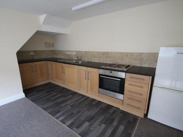 Flat for rent in West End, Old Wharf