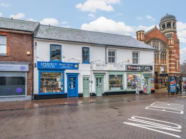 Flat for rent in Old Town, Chesham