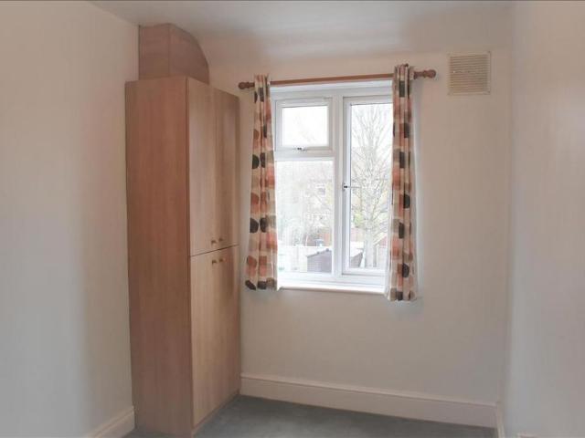 Apartment for rent in London Borough of Hounslow, Hanworth