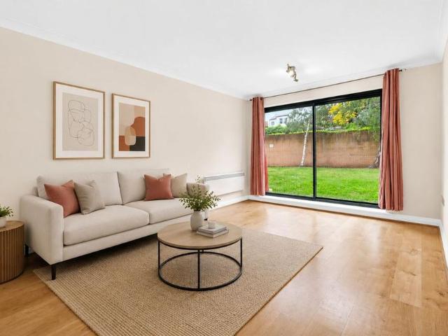 Apartment for rent in Hornsey, Greater London
