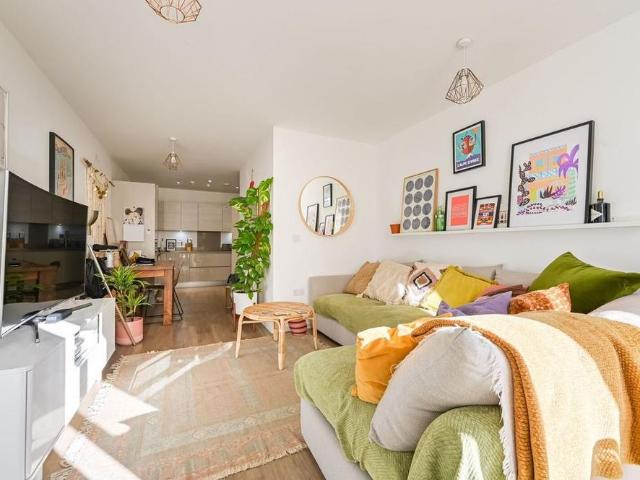 Apartment for rent in Bromley-by-Bow, Mile End