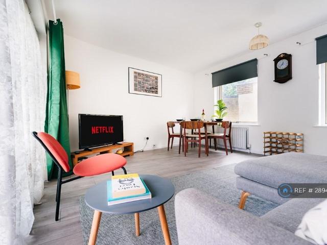 Flat for rent in Old Kent Road, Greater London