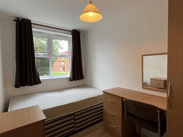 Flat for rent in Georgia, Greater Manchester