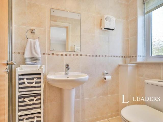 Apartment for rent in Old Milton, Ashurst Bridge