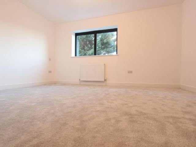 Apartment for rent in Cockfosters, Greater London