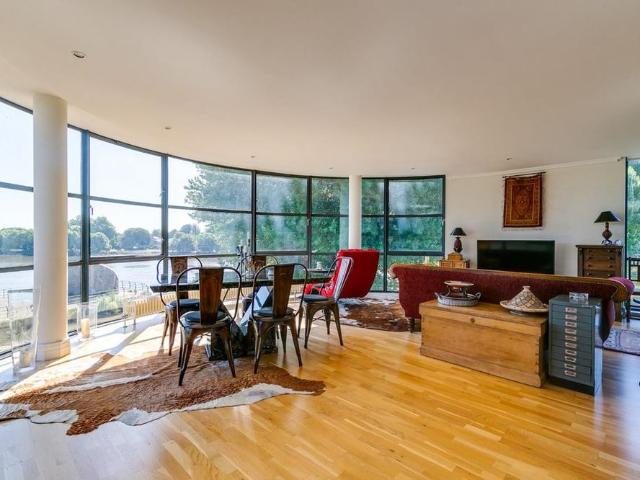 Apartment for rent in London Borough of Hounslow, Greater London