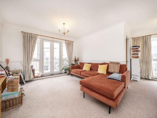 Apartment for rent in St. George in the East, Wapping