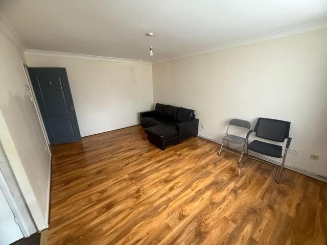 Apartment for rent in Hayes, Greater London